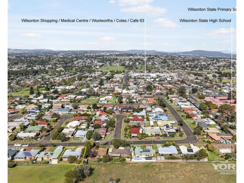 21 Jason Street, Wilsonton Heights QLD 4350