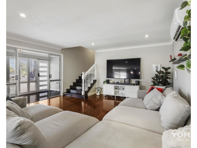 9 Jack Street, Darling Heights QLD 4350
