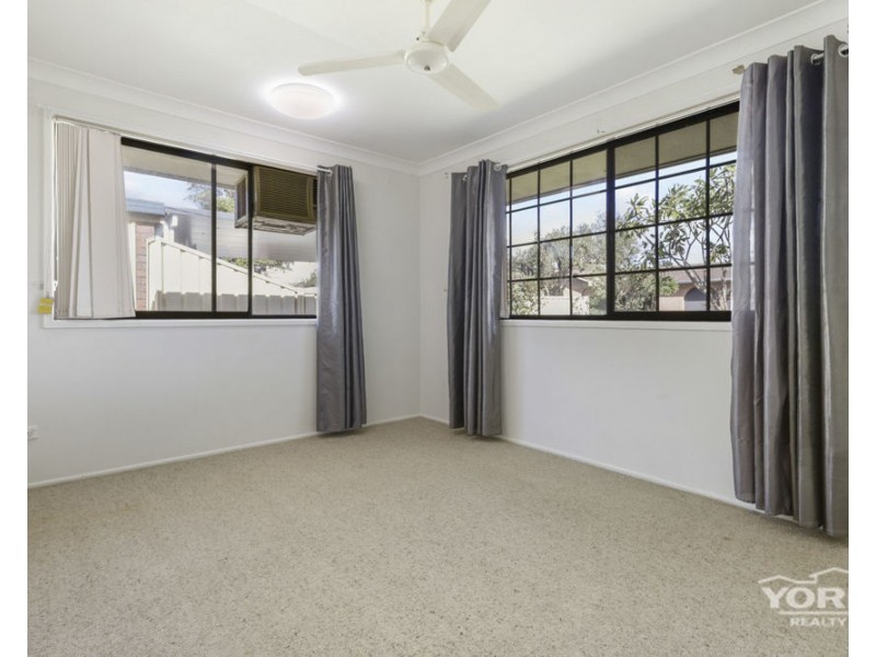 9 9 Lyndhurst Court, Newtown QLD 4350
