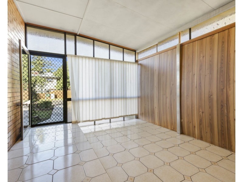 9 Crotty Street, Centenary Heights QLD 4350