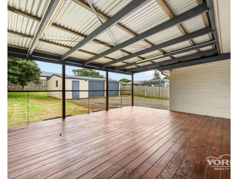 83 Hoey Street, Kearneys Spring QLD 4350