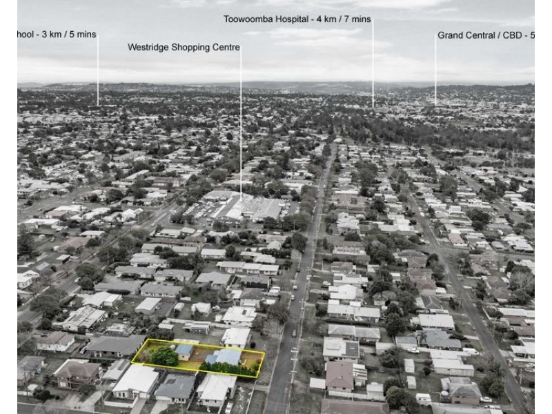 83 Hoey Street, Kearneys Spring QLD 4350