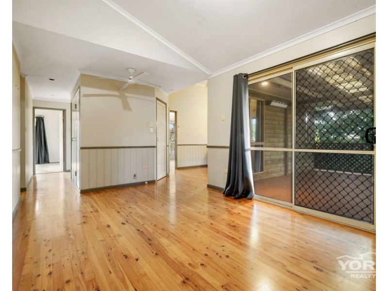 8 Sims Court, Rockville QLD 4350
