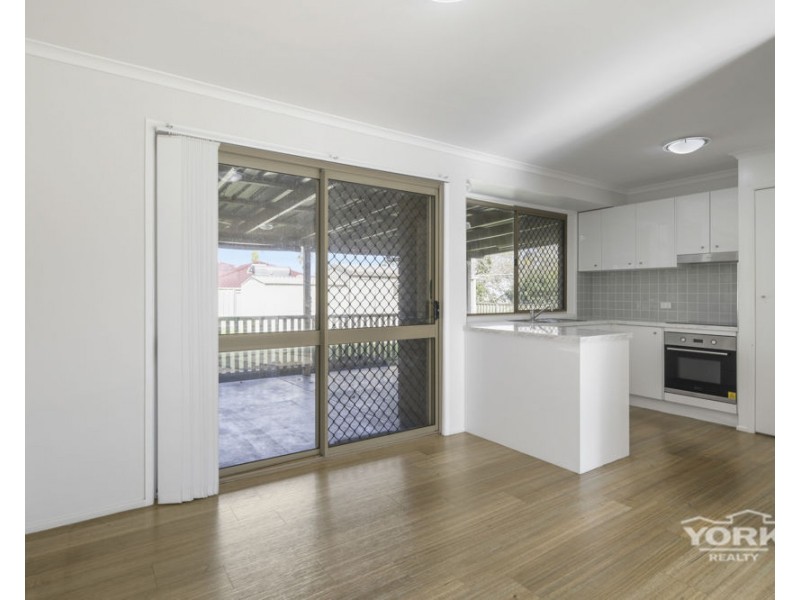 40 Blue Gum Drive, Newtown QLD 4350