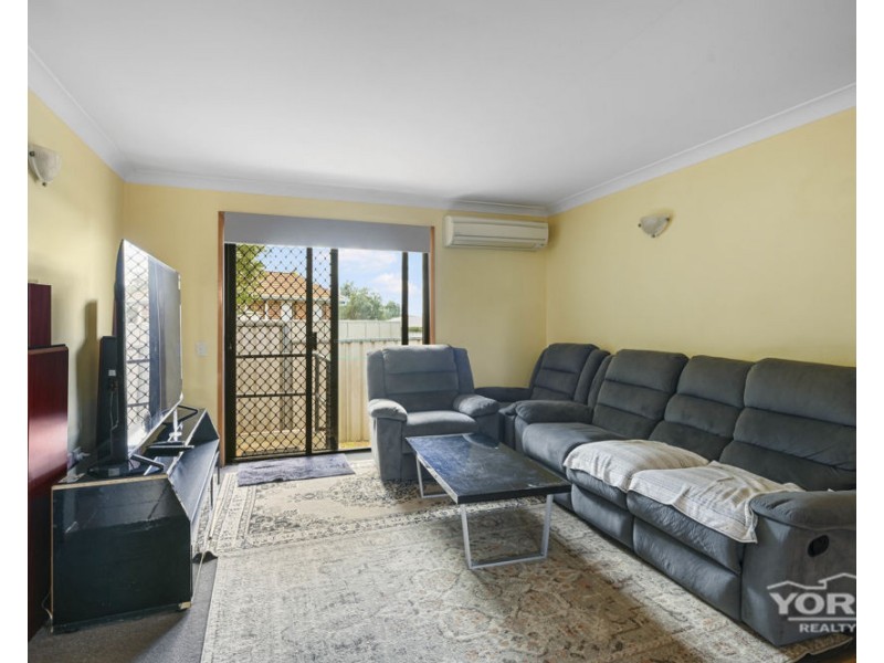 2/15 Donna Court, Kearneys Spring QLD 4350