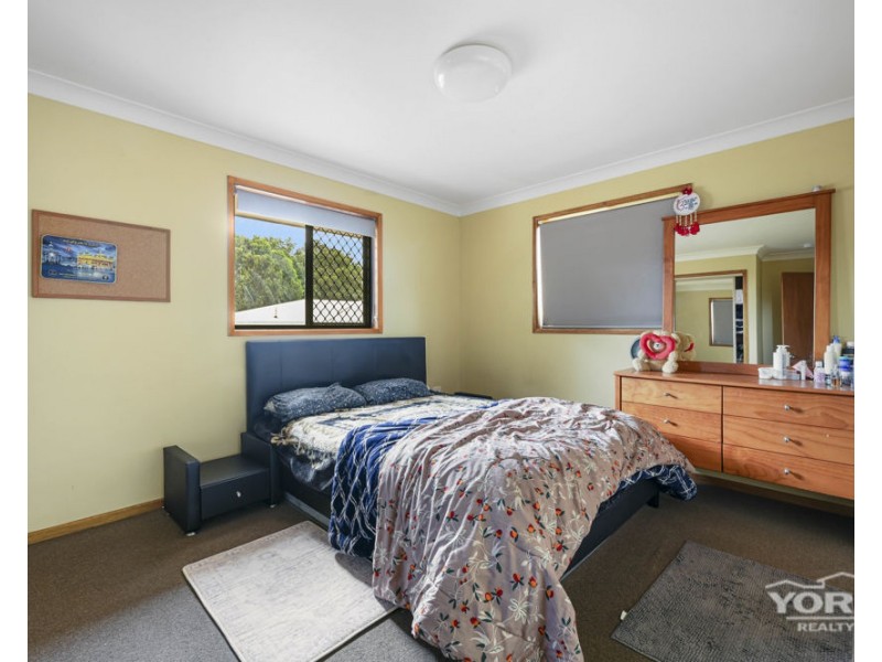 2/15 Donna Court, Kearneys Spring QLD 4350