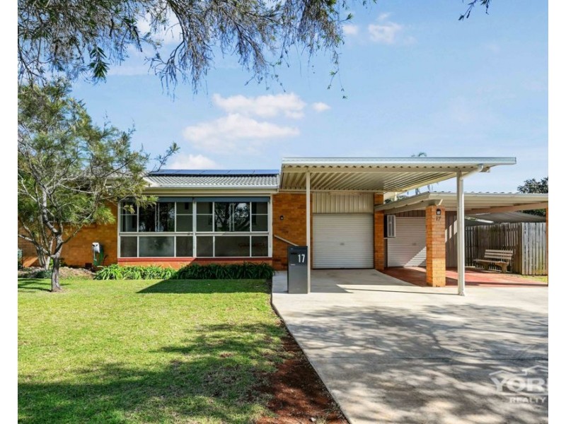 17 Podd Street, Wilsonton QLD 4350