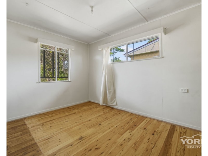 20 Teesdale Avenue, Newtown QLD 4350
