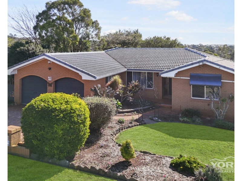 21 Jason Street, Wilsonton Heights QLD 4350