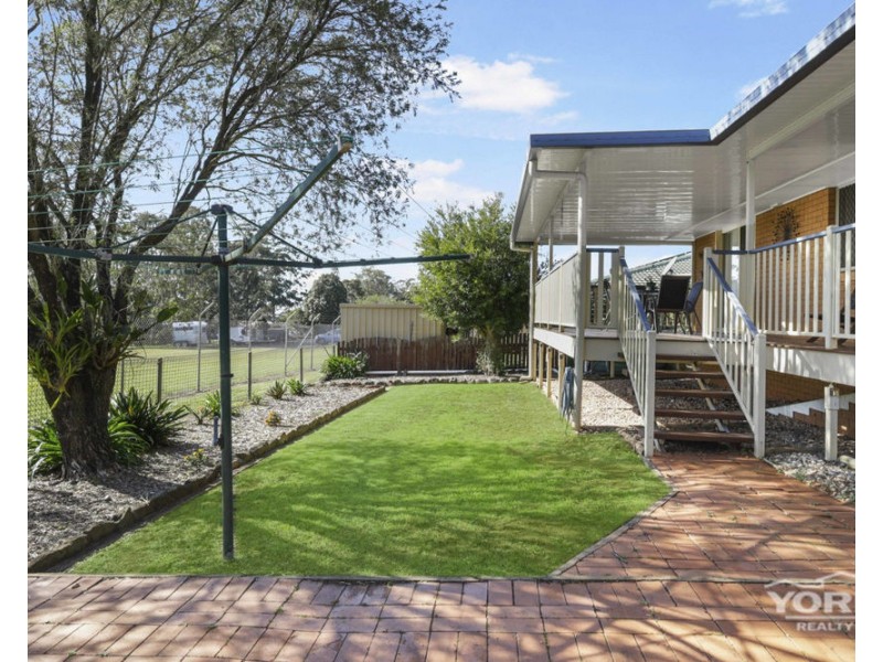 21 Jason Street, Wilsonton Heights QLD 4350