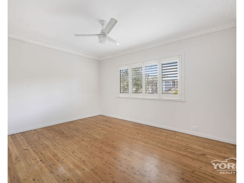 13 Garde Street, Centenary Heights QLD 4350