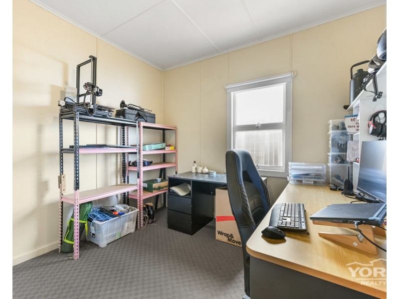 22 Dalmeny Street, Wilsonton QLD 4350