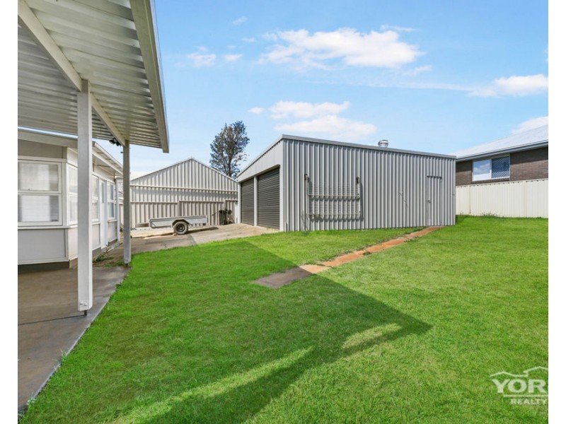 22 Dalmeny Street, Wilsonton QLD 4350