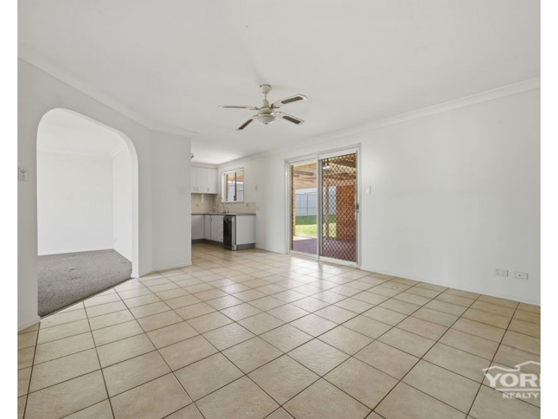 32 Cherokee Drive, Wilsonton QLD 4350