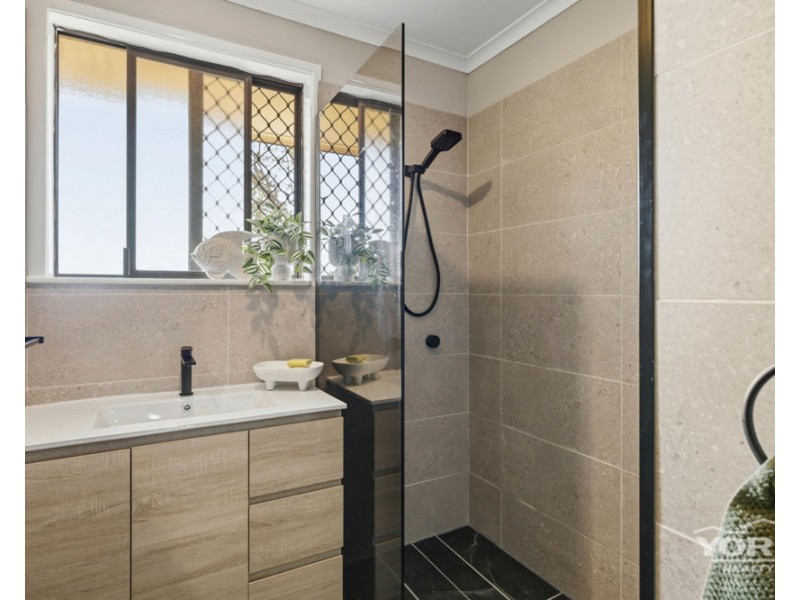 2 McCafferty Street, Wilsonton QLD 4350
