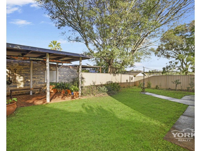 2 McCafferty Street, Wilsonton QLD 4350