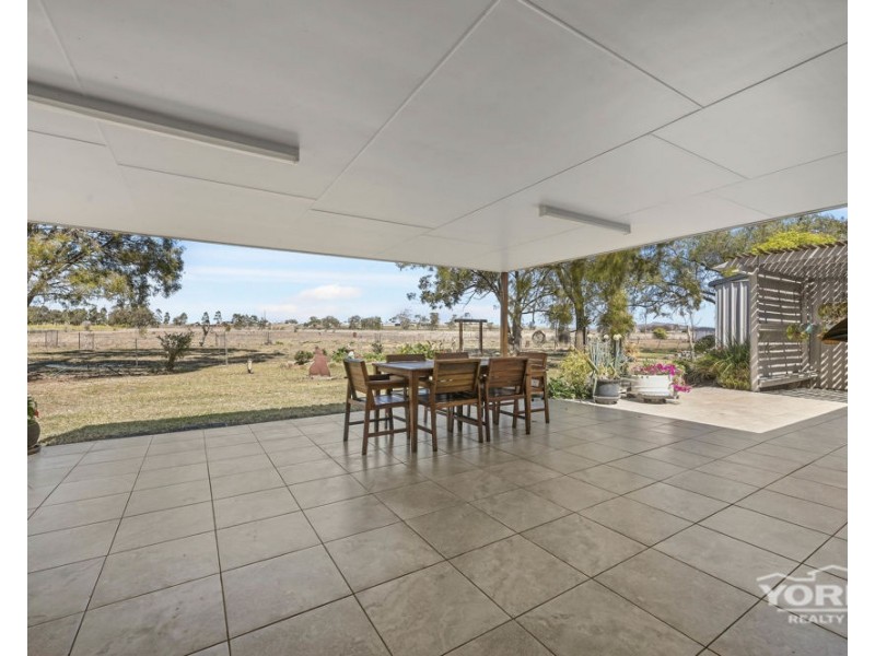 6 Caton Street, Drayton QLD 4350