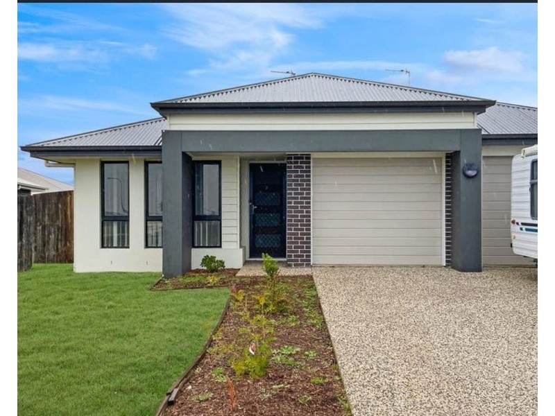 1/4 Wongalee Place, Cambooya QLD 4358