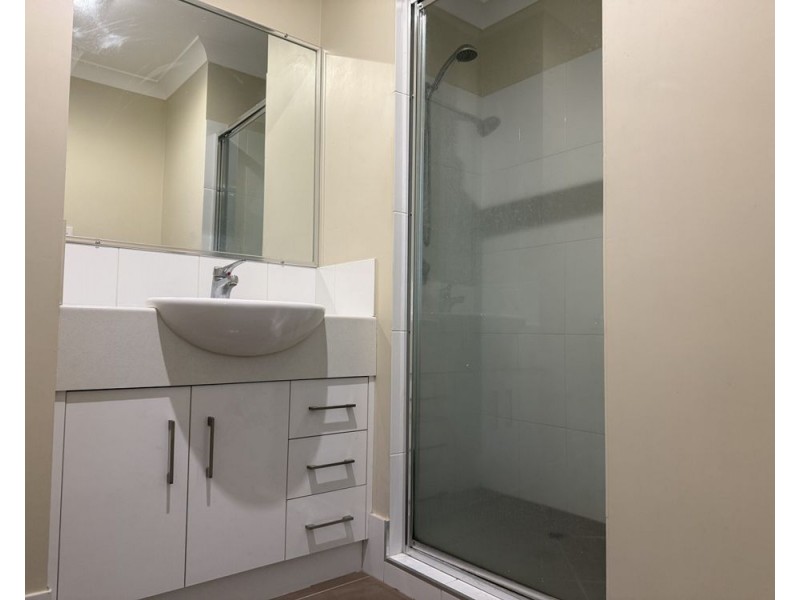 7/373 Greenwattle Street, Wilsonton QLD 4350