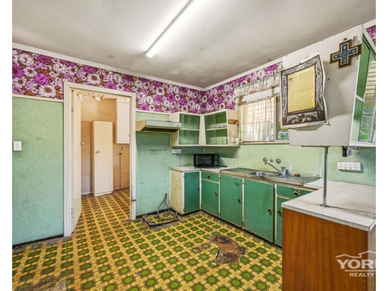 13 Abelia Street, Harlaxton QLD 4350