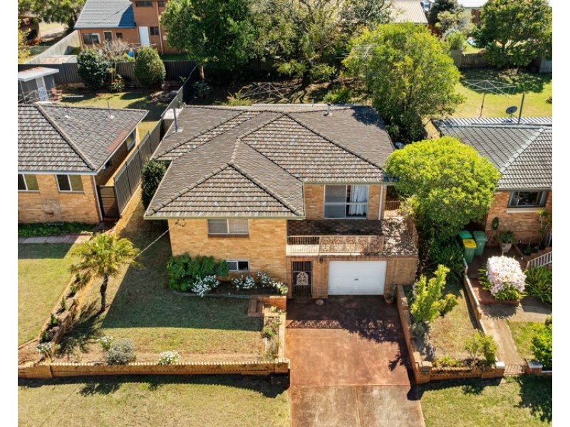 13 Abelia Street, Harlaxton QLD 4350
