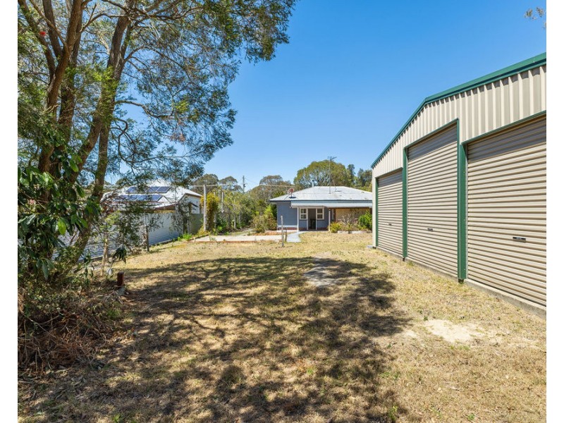 10 John Street, Crows Nest QLD 4355