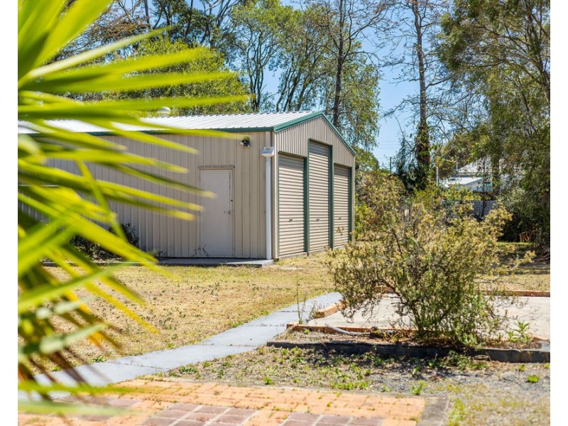 10 John Street, Crows Nest QLD 4355