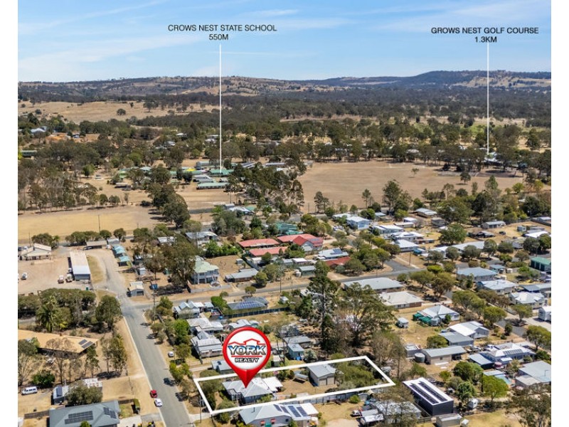 10 John Street, Crows Nest QLD 4355