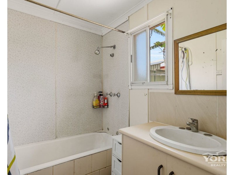 12 Link Street, North Toowoomba QLD 4350
