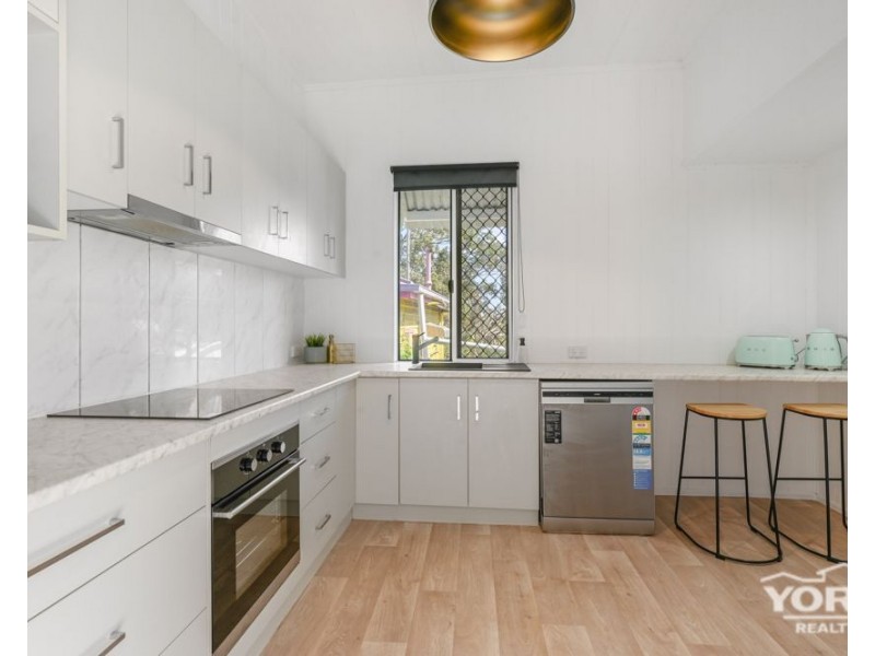 9 Newington Street, North Toowoomba QLD 4350
