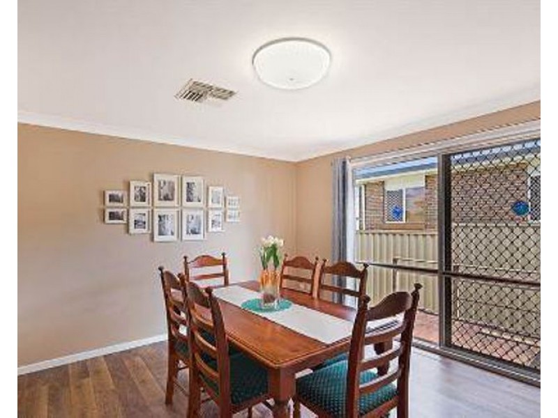 54 Noll Street, Kearneys Spring QLD 4350