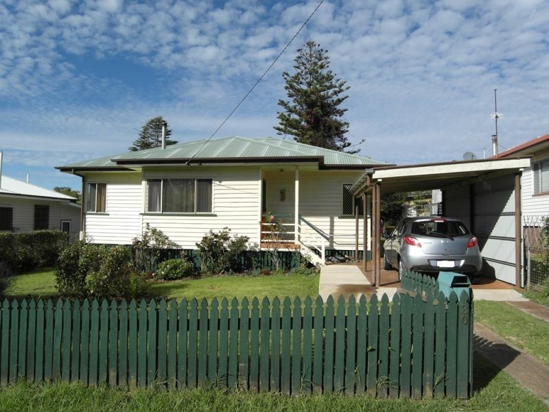 30 Elizabeth Street, South Toowoomba QLD 4350