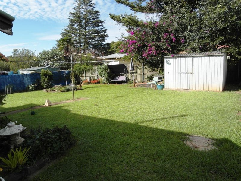 30 Elizabeth Street, South Toowoomba QLD 4350