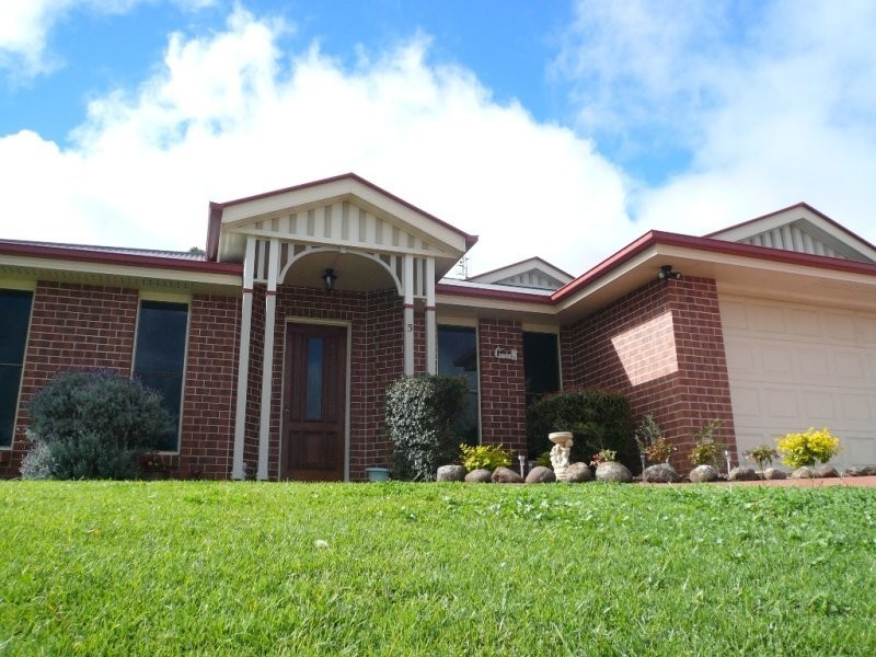 5 Harrison Ct, Darling Heights QLD 4350