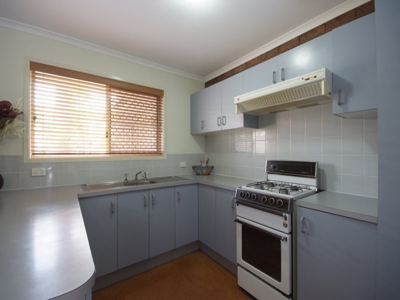 3/5 horrocks cres, Kearneys Spring QLD 4350