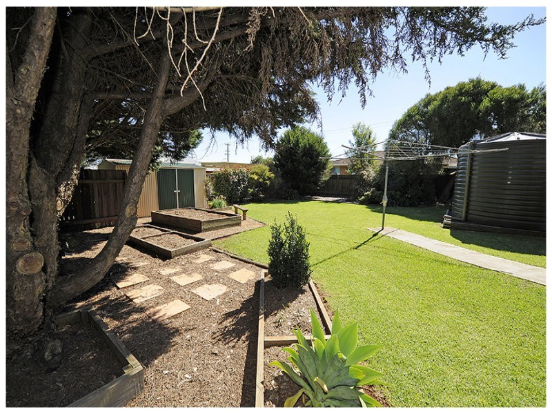 28 Belcher Drive, Glenvale QLD 4350