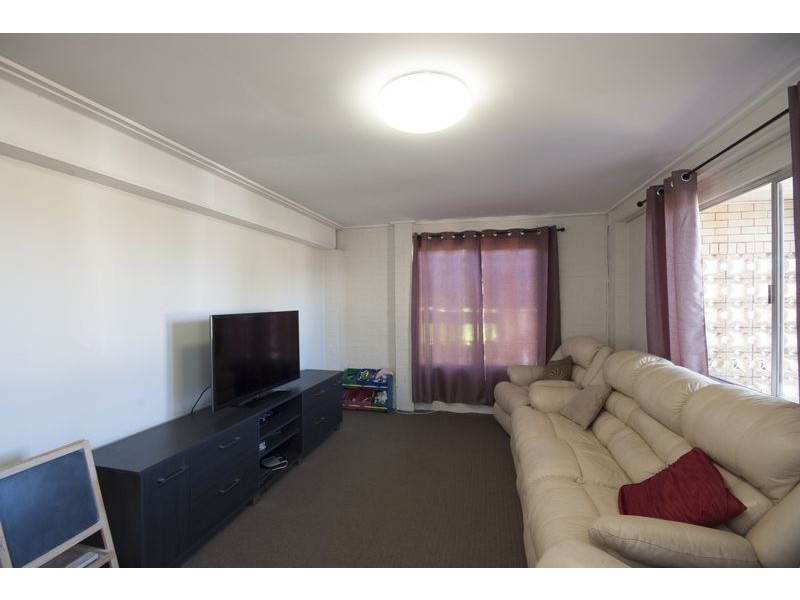 7 Beh Street, Harristown QLD 4350