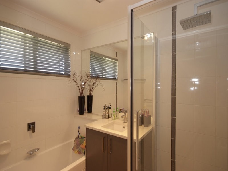 7 Beh Street, Harristown QLD 4350