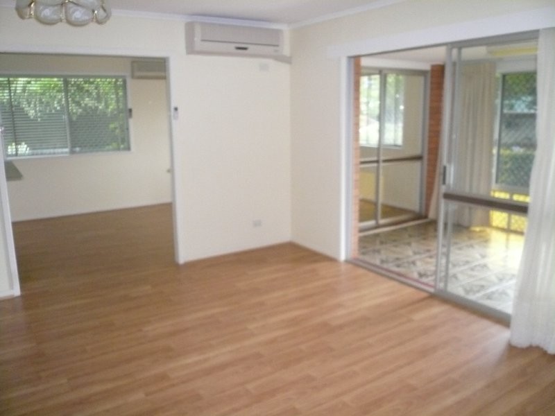 19 Newmarket Street, Newtown QLD 4350