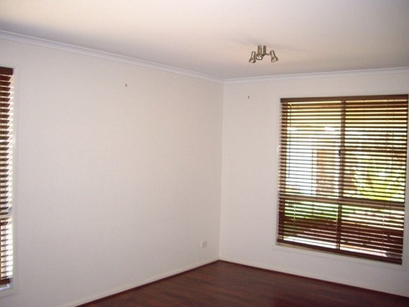 29 Catalina Drive, Wilsonton QLD 4350