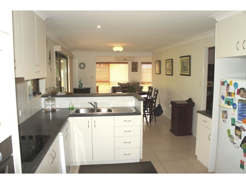 3 Mollison Court, Wilsonton QLD 4350