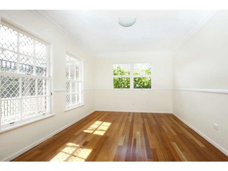 24 Mina Street, Rangeville QLD 4350