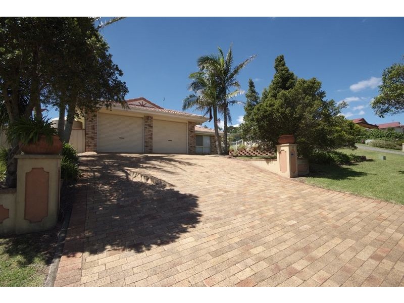 29 Catalina Drive, Wilsonton QLD 4350