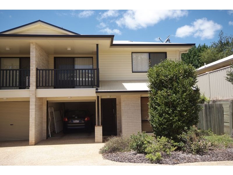 4/2 Garde Street, Centenary Heights QLD 4350
