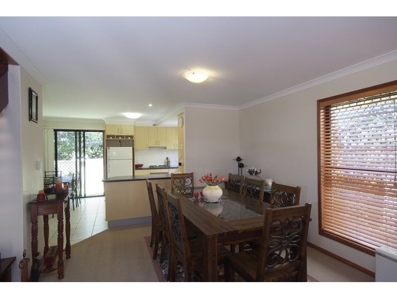 4/2 Garde Street, Centenary Heights QLD 4350