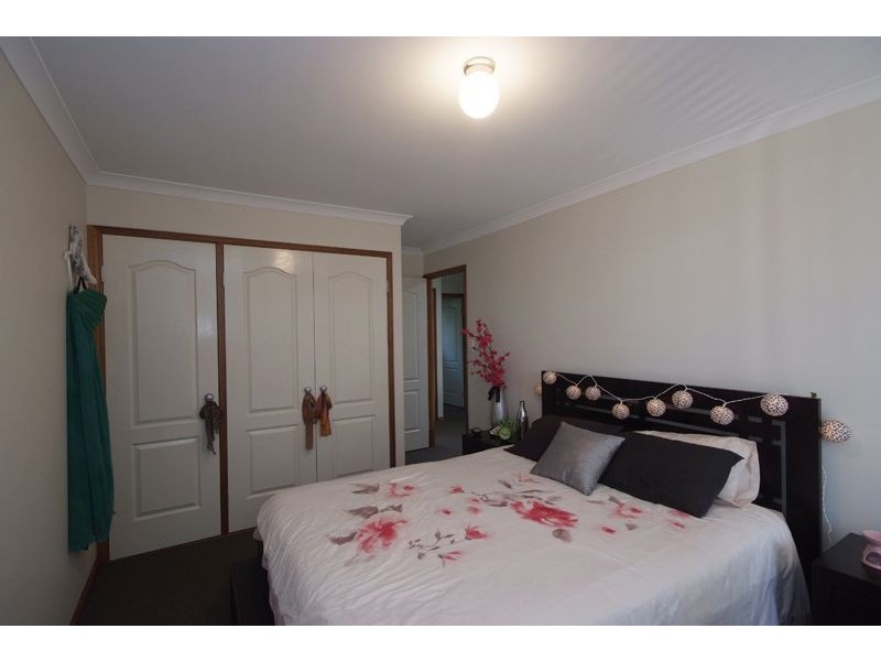 4/2 Garde Street, Centenary Heights QLD 4350