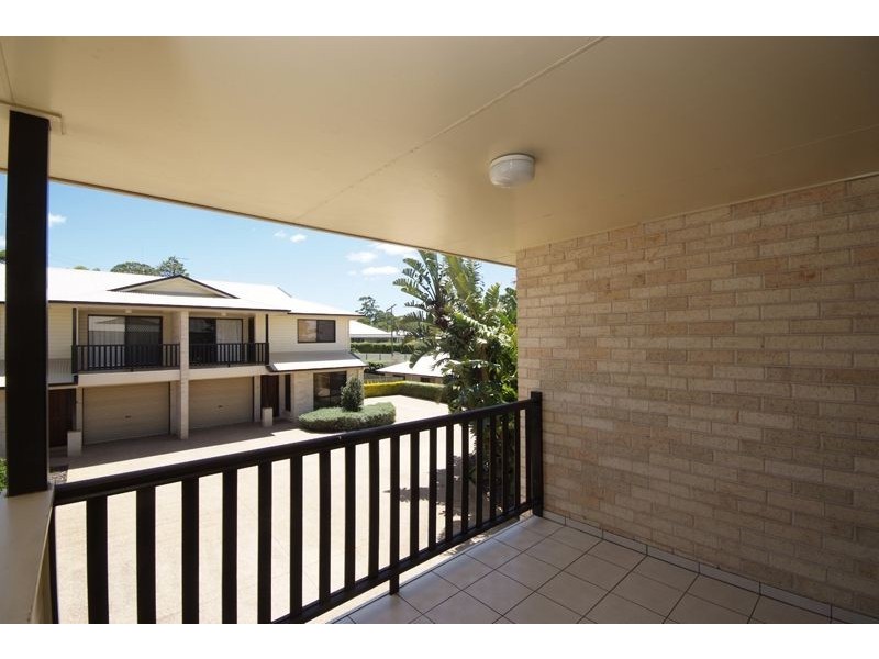 4/2 Garde Street, Centenary Heights QLD 4350
