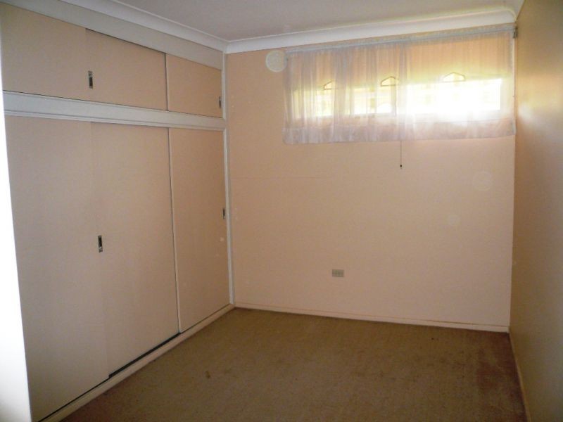 10 Kane Street, Centenary Heights QLD 4350