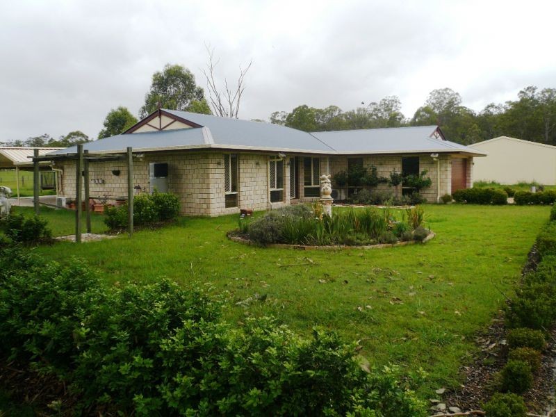 16 Watts Road, Murphys Creek QLD 4352