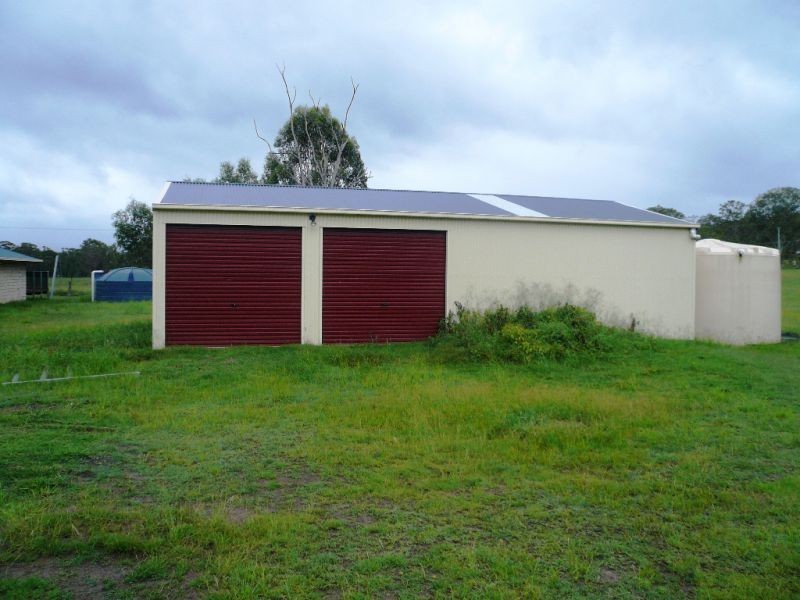 16 Watts Road, Murphys Creek QLD 4352